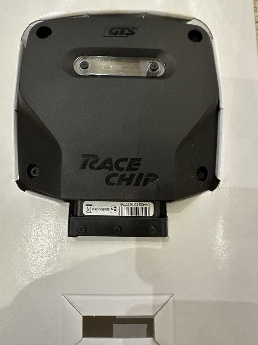 Race chip GTS най високия клас за VW Golf 8 1.5 etsi