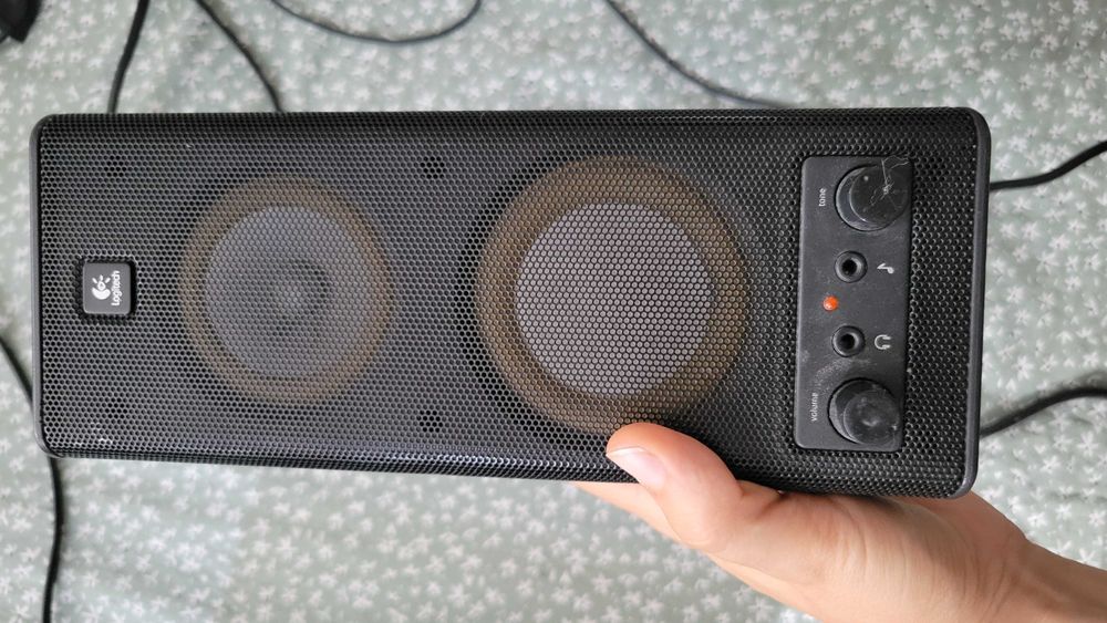 Комплект колонки LG