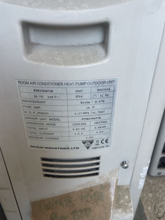 4 unitati aer conditionat Daikin