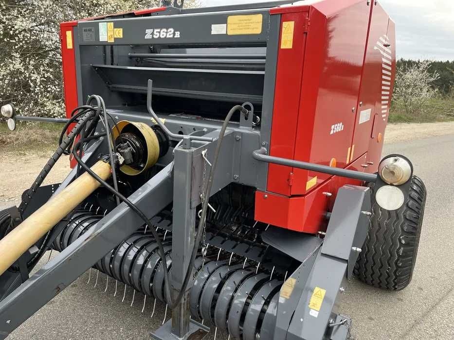 Presa Krone KR 160 an 2016 Claas Rollant 46 Rollant 44 Rollant 250 Rollant Rollant 255 Metak Fach an 2022 Krone Kr 130 Krone KR 125 Welger RP 12