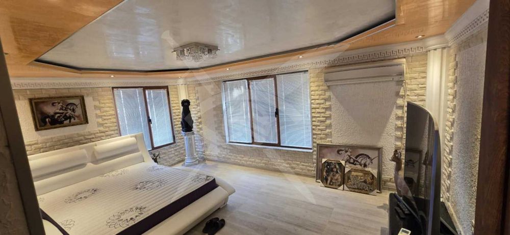 Продава се Къща в Пловдив, Мараша - 240 кв.м за 712 €/кв.м - Снимка #1