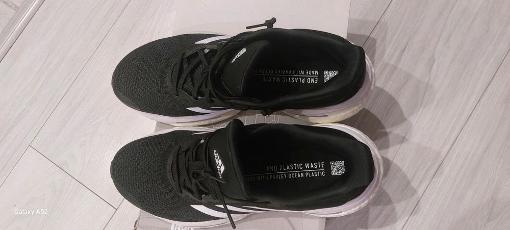 Продам кроссовки Адидас solarglide 5