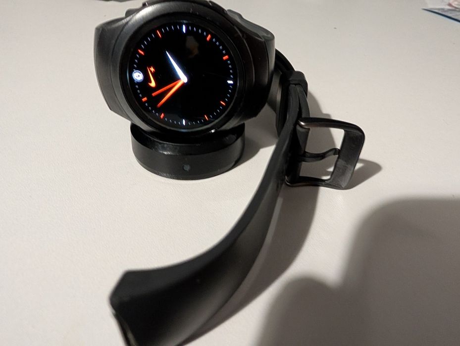 Vând Samsung gear s2