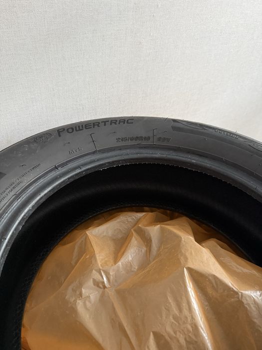 Летние шины 215/60 r16