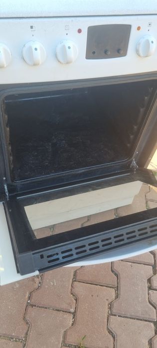 Продам электроплиту