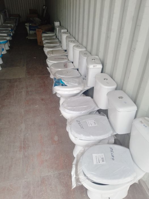 Улица Азаттык дом51 унитаз продам новые