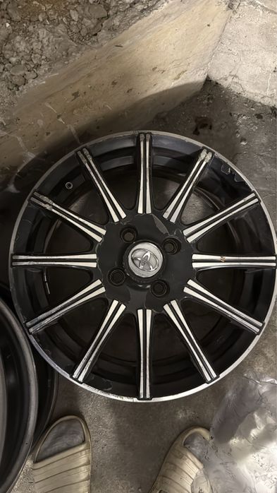 Диск р15 тойоту титанка