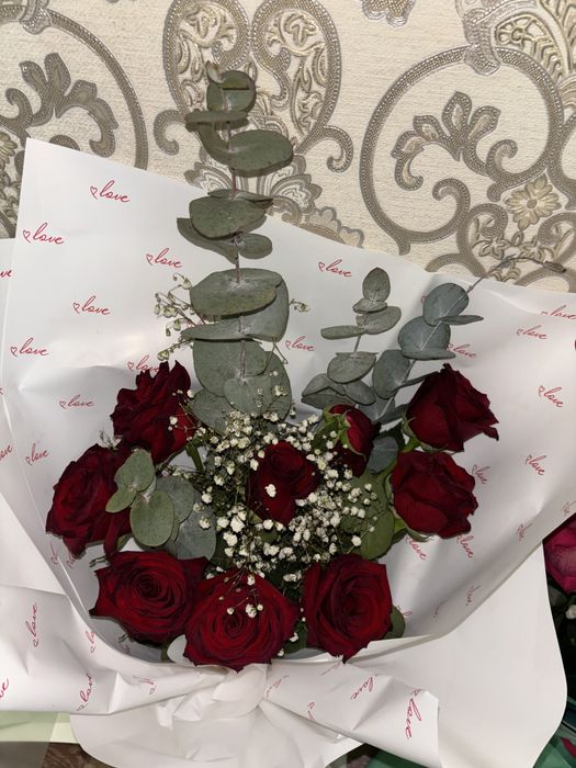 гүлдер- қызыл және сары