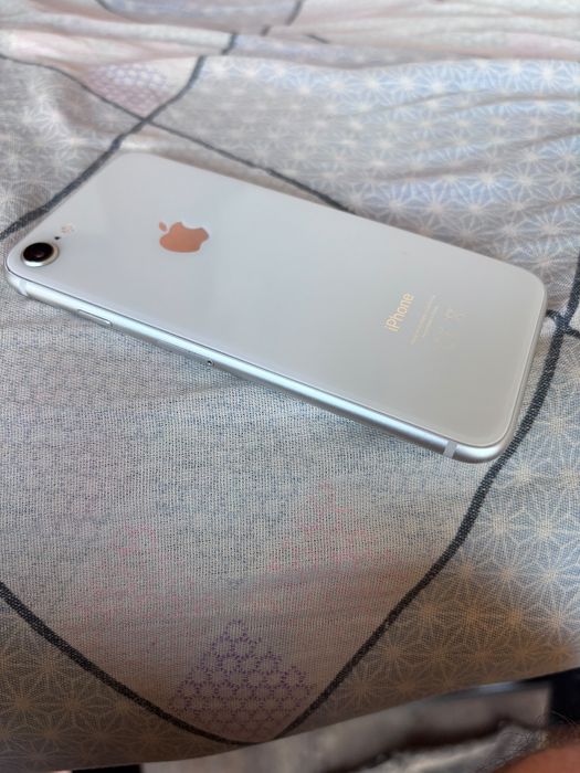 iphone 8 с гарантией