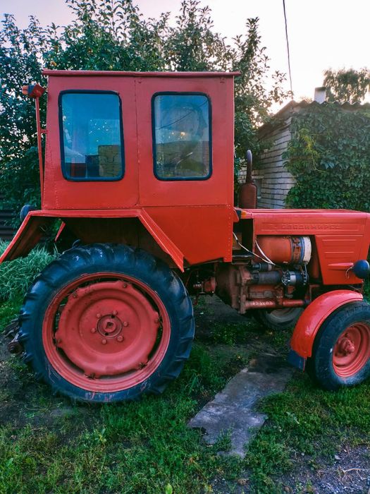 Продам трактор Т 25