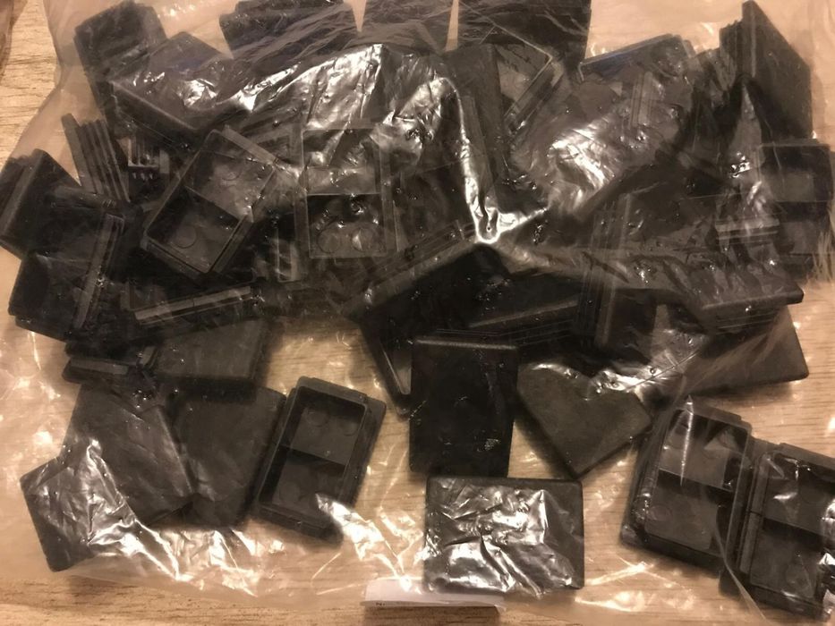 Capace din plastic pt teava 60x40 si 100x100