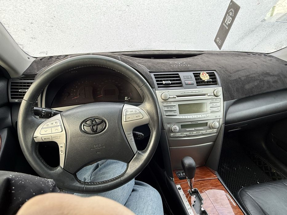 Продам Toyota Camry