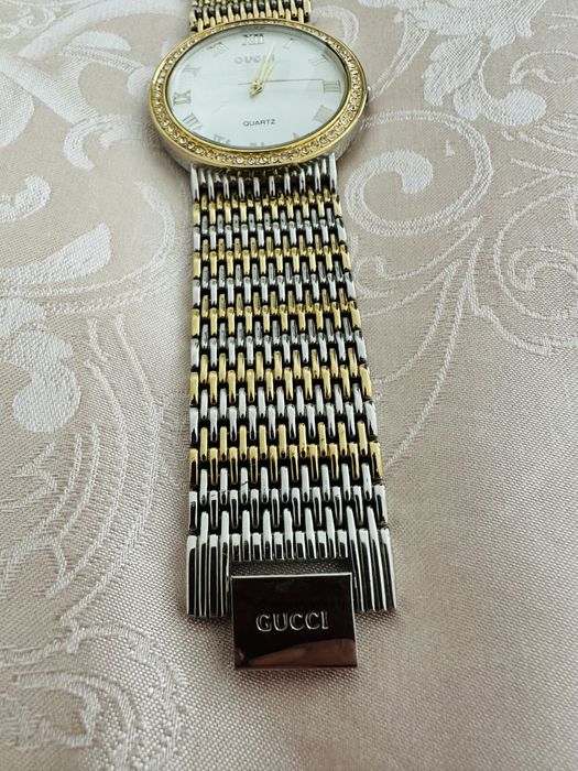 Ceas de dama elegant auriu cu argintiu