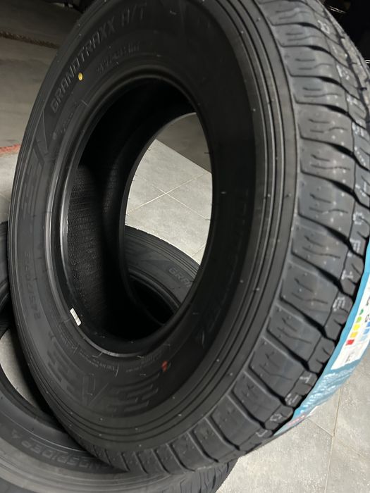 Нови джипови гуми LANDSPIDER GRANDTRAXX A/T 245/70R16 111T XL БОРД 2457016