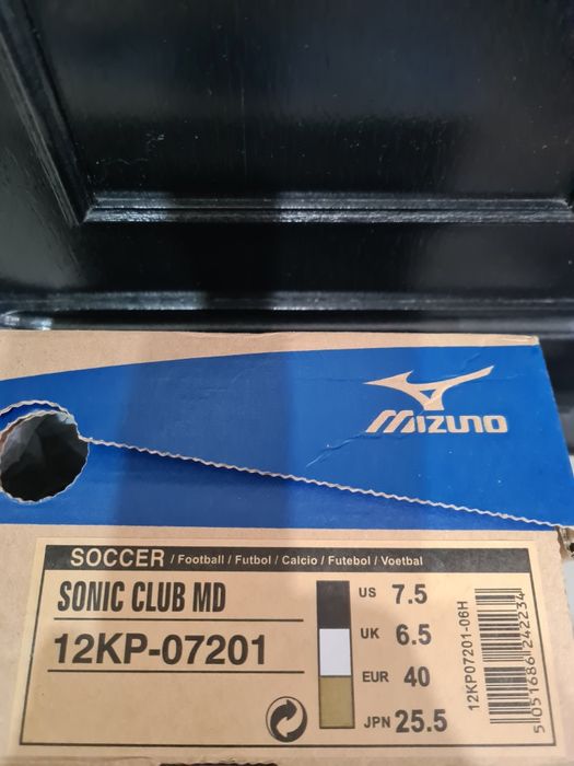 Бутонки MIZUNO номер 40