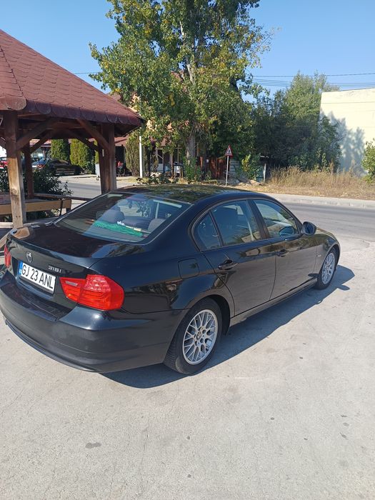 Bmw e 90 320i an 2009