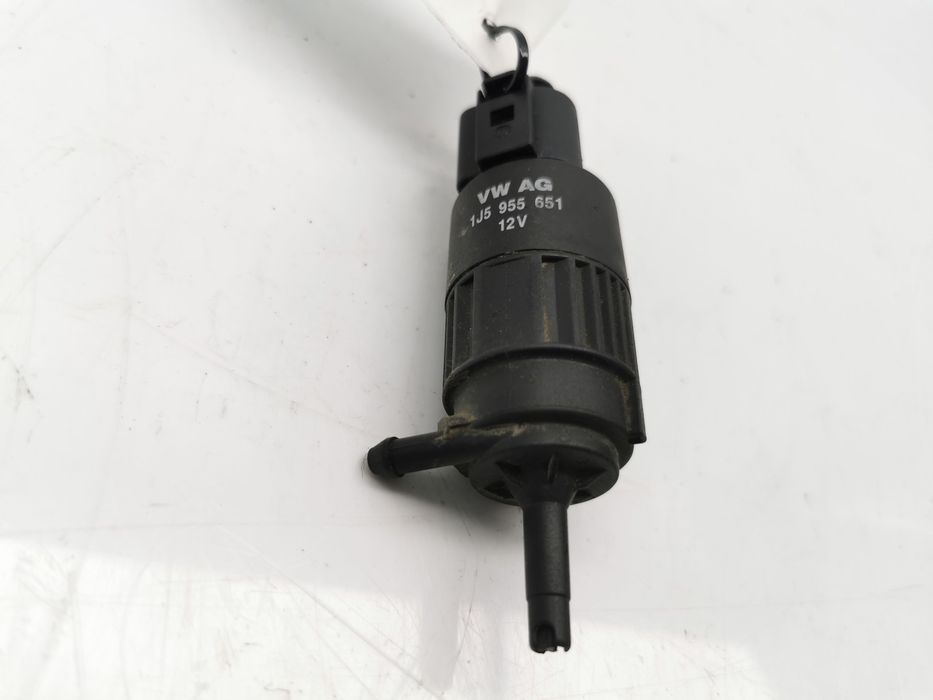 Pompa spalare parbriz Volkswagen Golf 4 2002 1J5955651
