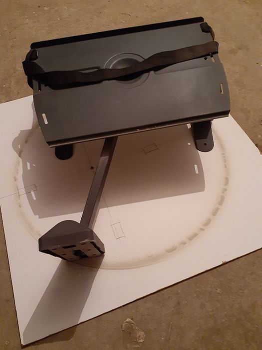 Кронштейн для телевизора и микровалновк