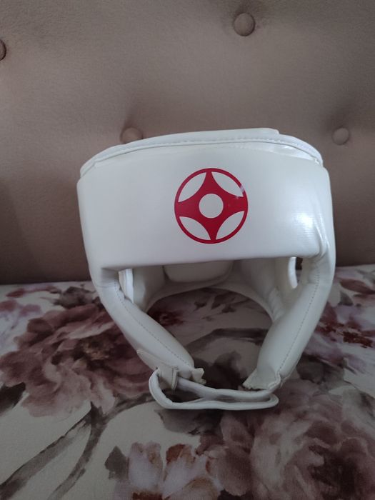 Шлем для каратэ б/у