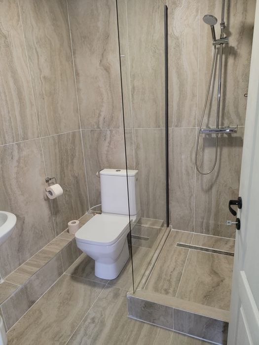 Casă de închiriat