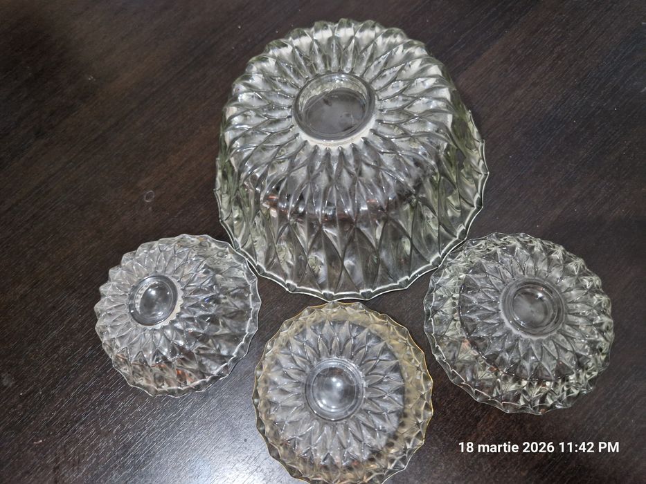 Farfurie veche traditională