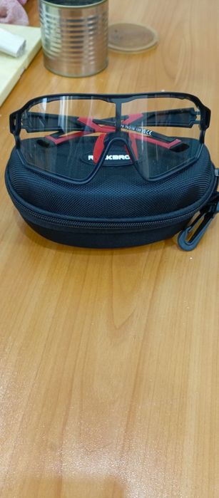 Продам новые очки Rockbros