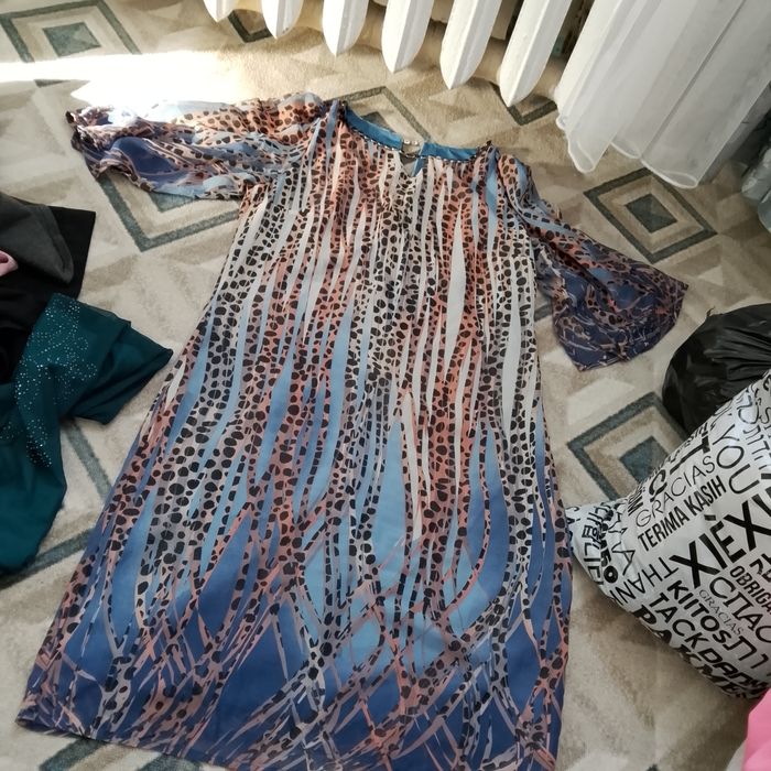 женский одежды 1000 тг