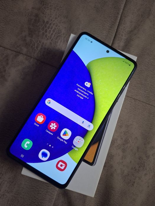 Продам Samsung galaxy A52