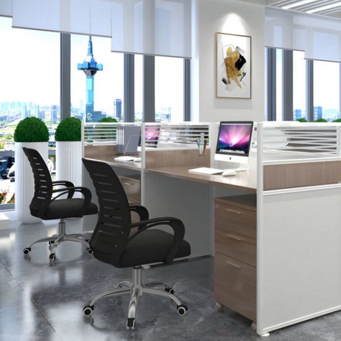 Въртящ се офис стол - регулируема височина и ергономични подлакътници