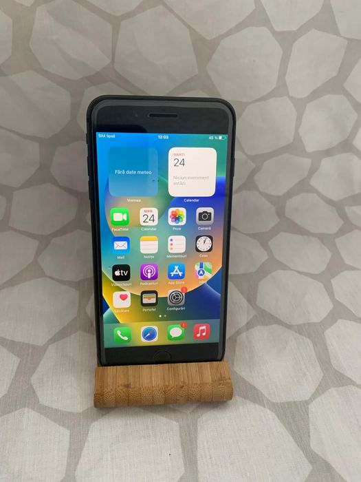 Iph.8 plus 256gb vezi pozele. Baterie 75%
