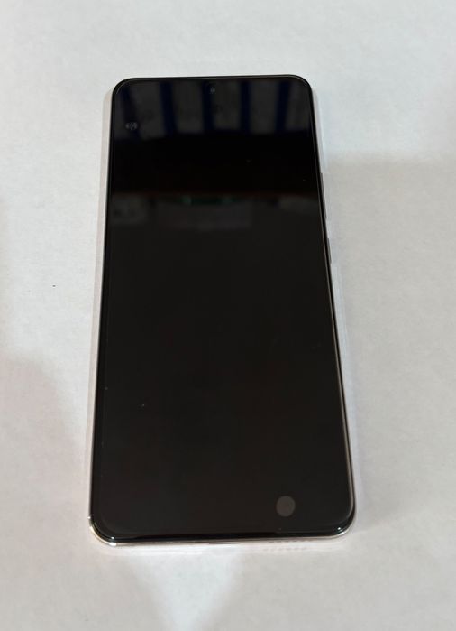 Смартфон Vivo v50 lite