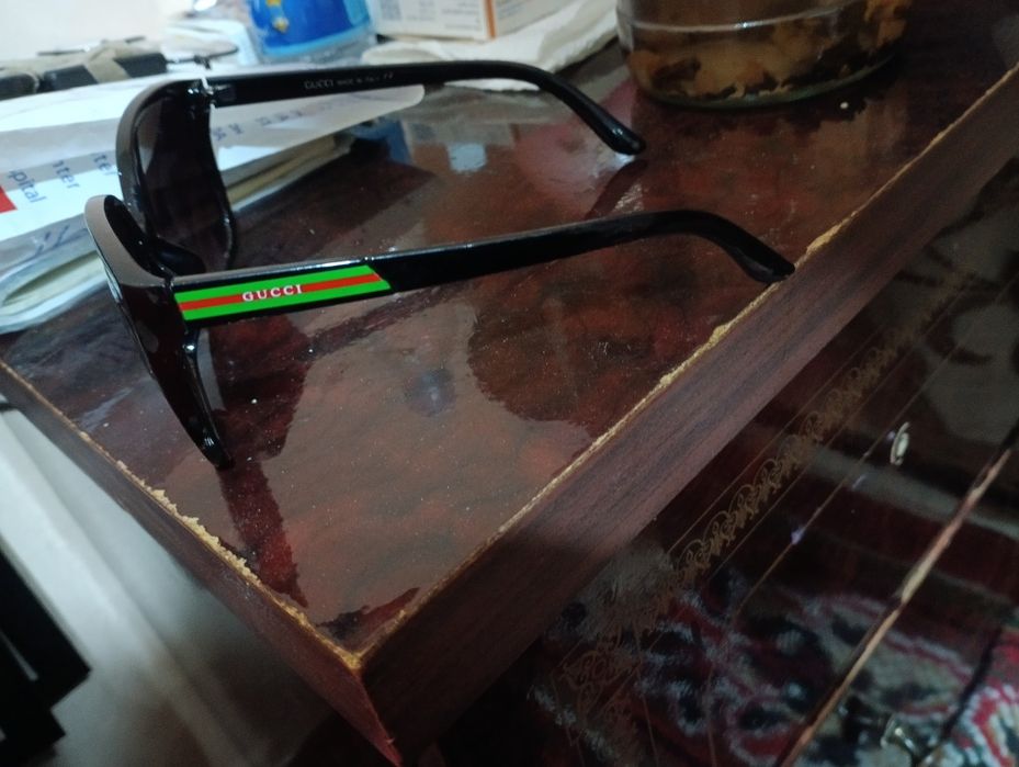 Женский очки почти янги оригинал