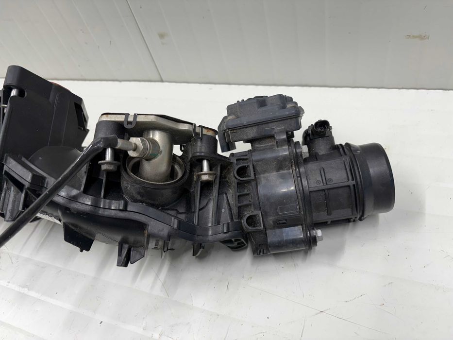 Всмукателен колектор БМВ Х1 Ф48 Х2 Ф39 Мини БМВ Ф45 Ф46 фейс