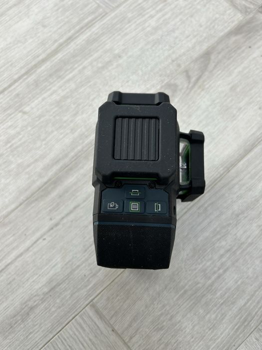 Bosch GLL80-33 G laser 3 pante raza verde