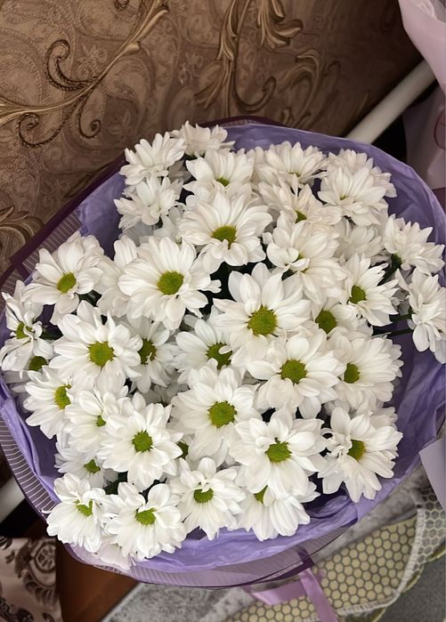 Продам свежие букеты цена все по 2000
