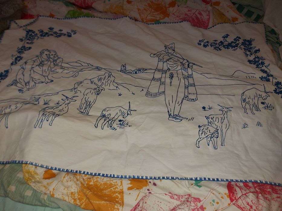 Лот  старинни неща  разгледайте  и  другите ми  обяви 3  броя стари чо