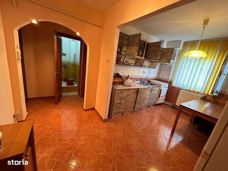 Apartament – Roman - Vedere 2