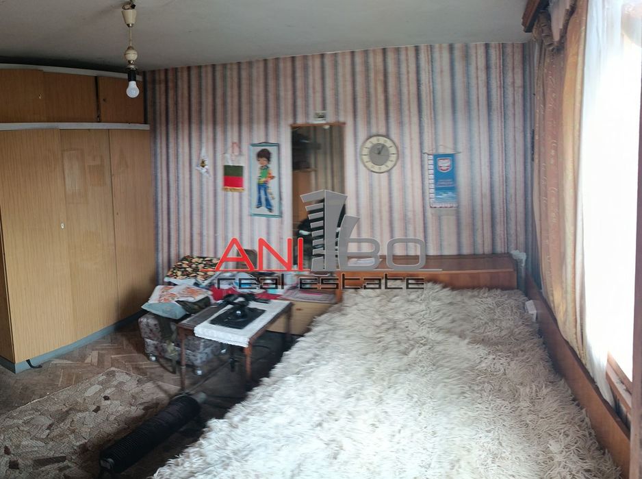 Продава се Къща в с. Джурово, Област София-област - 292 кв.м за 192 €/кв.м - Снимка #11