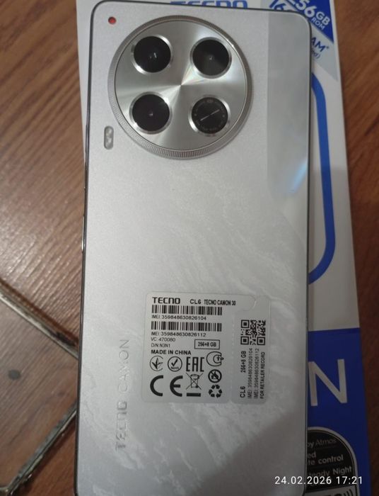 Tecno camon 30 256g