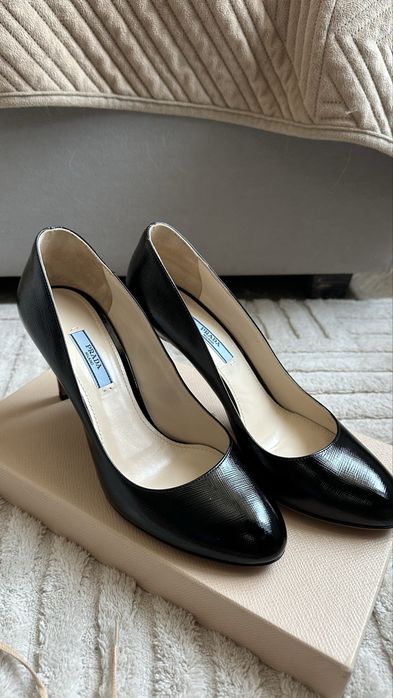 Туфли Prada черные 39р