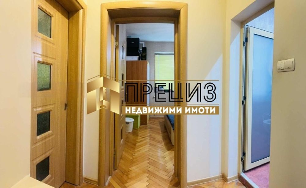 Продажба Къща гр. Шумен - Военно училище