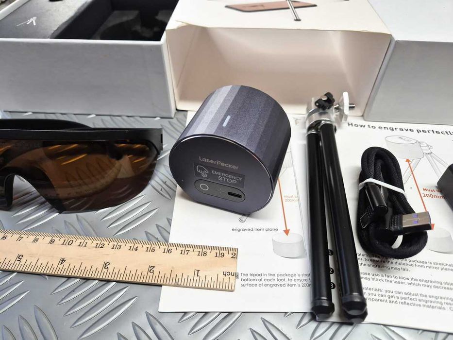 Мини лазерен гравьор LaserPecker Pro (L1 Pro)
