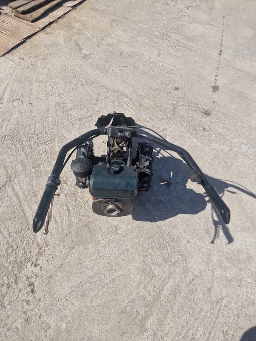 Motocoasă ACME motori