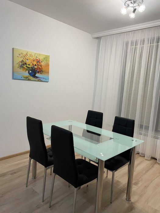 Дава се под наем Двустаен апартамент в София, Хладилника - 72 кв.м за 504.9 € - Снимка #3