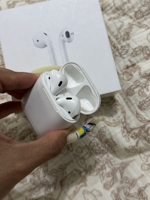 Наушники Apple AirPods 2