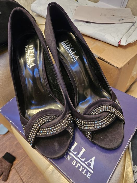 Продам туфли 38р