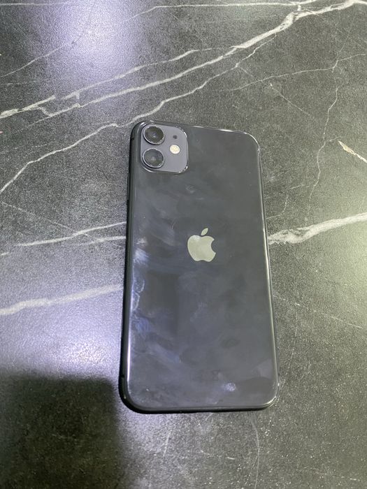 Продам айфон 11 64гб
