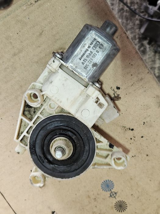 Motoras Geam Electric Spate Mercedes W204 W212