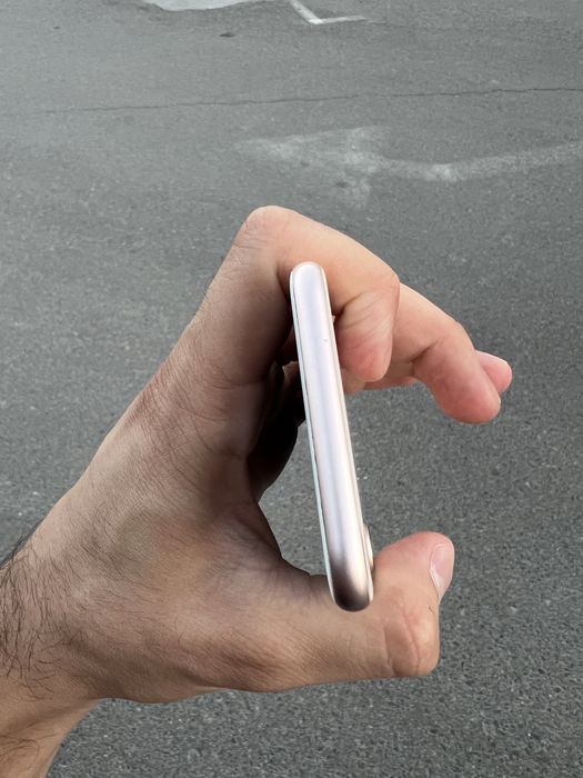 Iphone 8 64gb gold