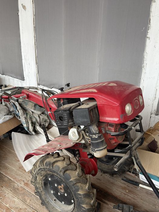 Motoblok Motokultivatr